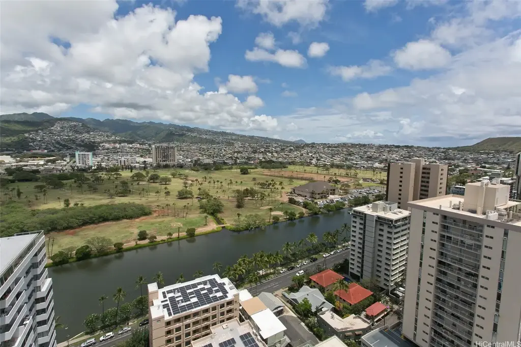 2421 Tusitala Street # 2902, Honolulu