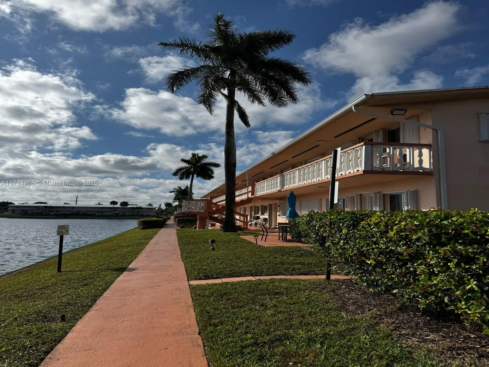 Photo of Listing #A11734468