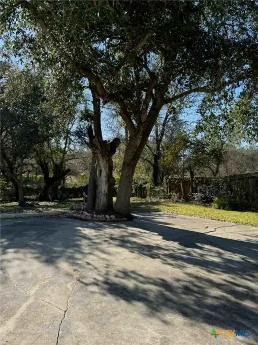 727 Brookhollow Drive, Port Lavaca