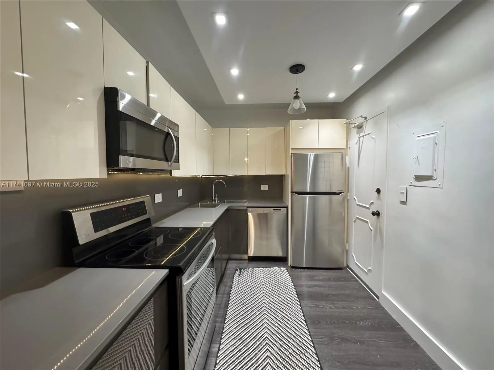 Photo of Listing #A11741097