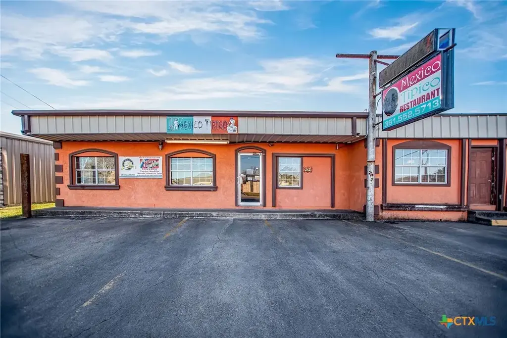421 N Virginia Street, Port Lavaca