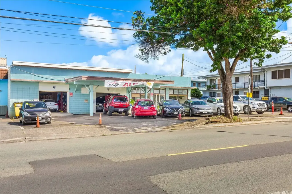 650 And 656 Kilani Avenue, Wahiawa