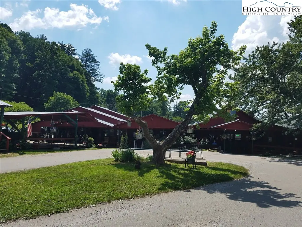 436 Shatley Springs Road, Crumpler