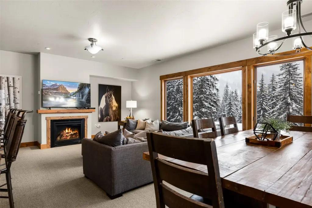 3820 Tamarack Avenue 200, Whitefish