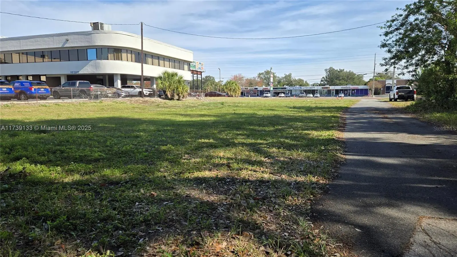 3 of 9 - 0 N Semoran Blvd N Semoran Blvd N Semoran Boulevard, , FL