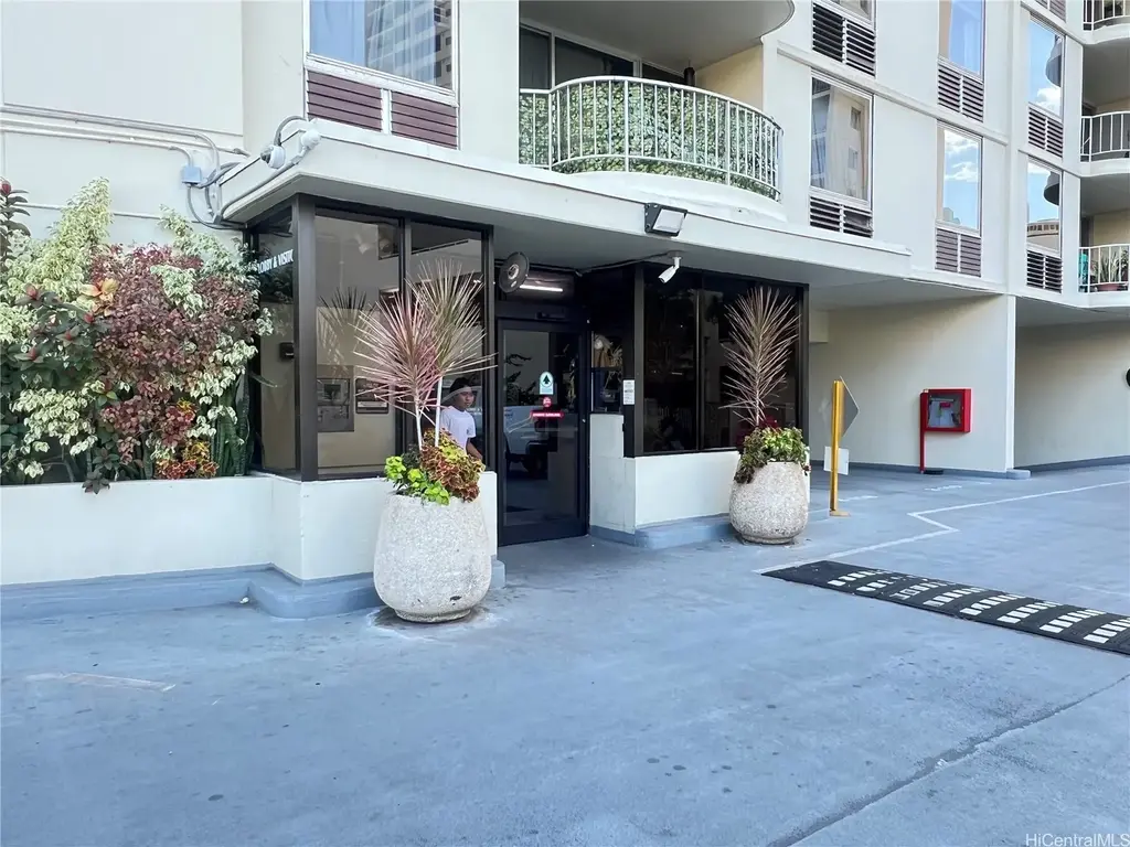 1717 Ala Wai Boulevard # 407, Honolulu