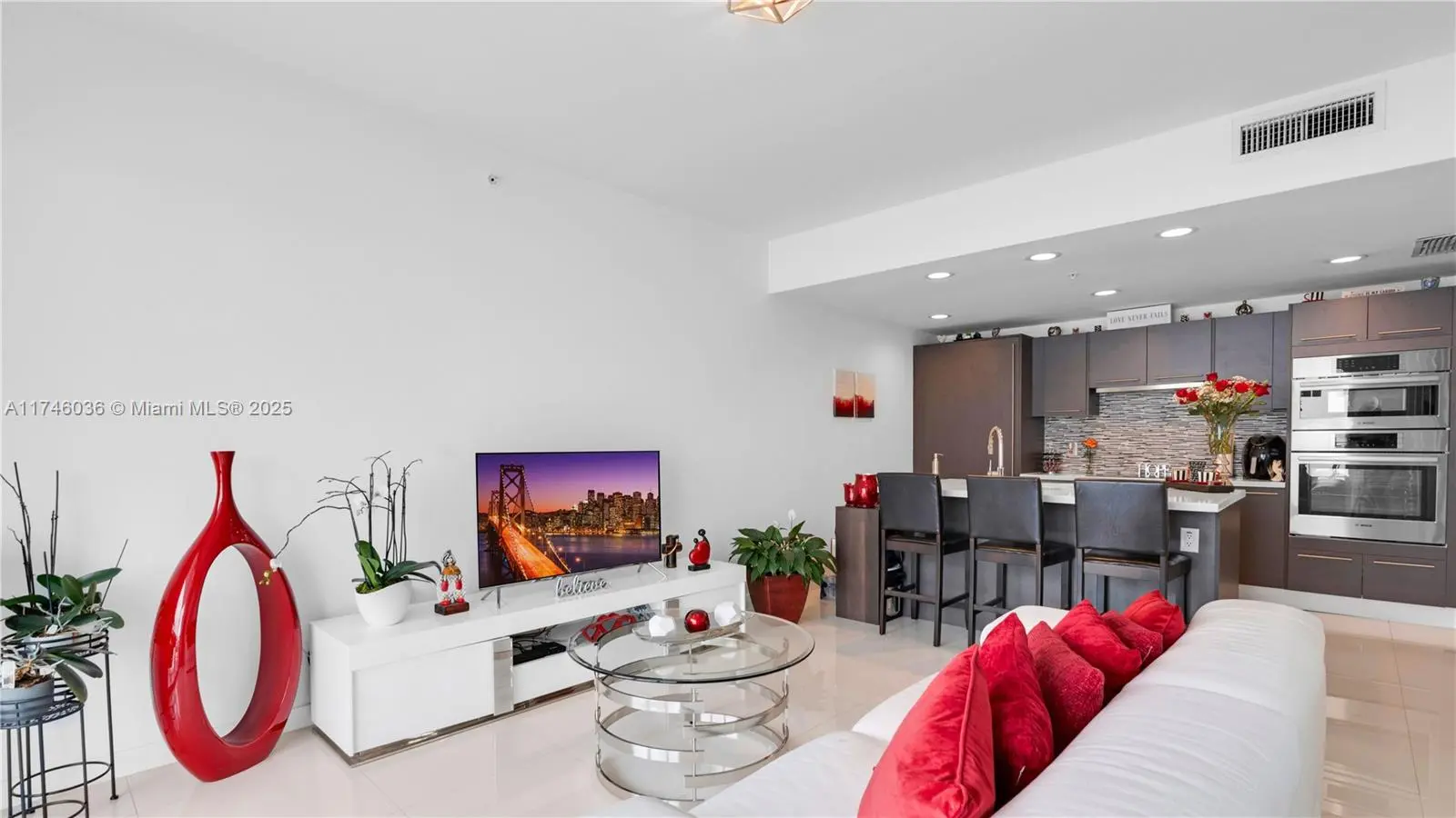 Photo of Listing #A11746036