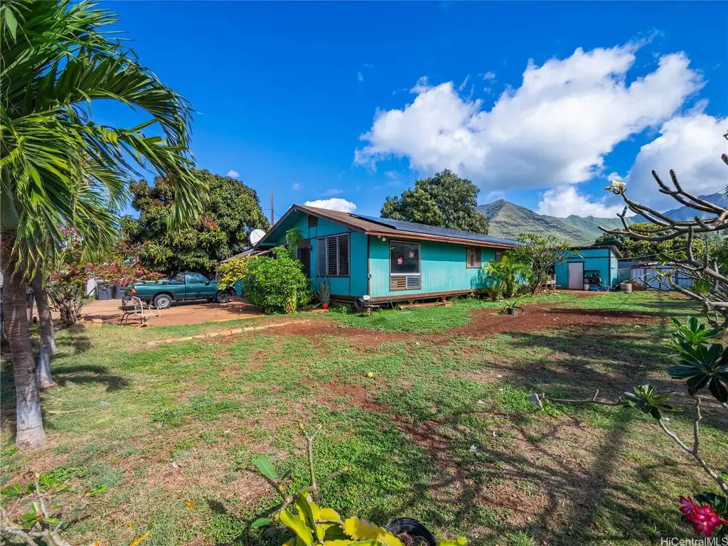 89-266 Pua Avenue, Waianae