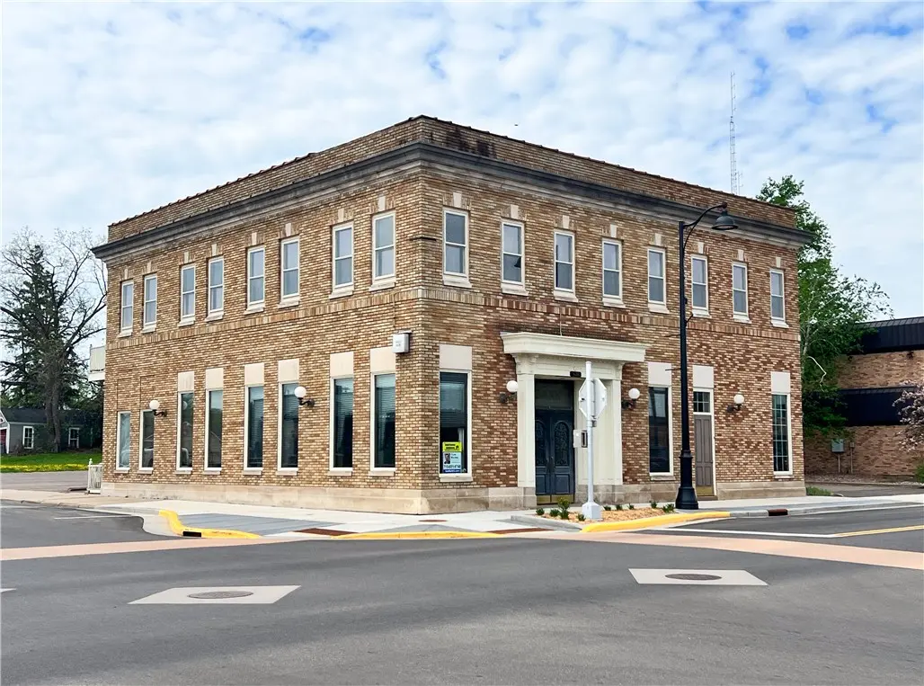 436 E La Salle Avenue, Barron