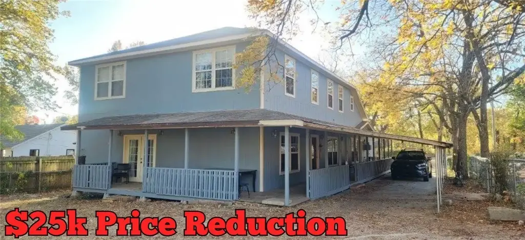 392 N Main Street, Centerton