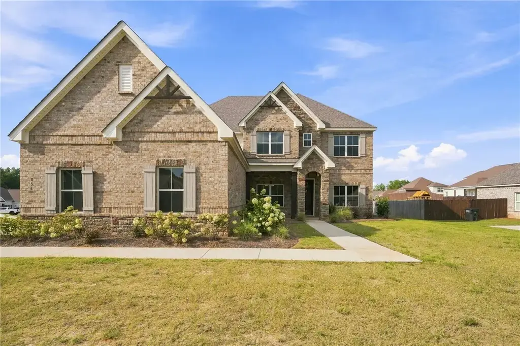 856 Violet Ln, Opelika