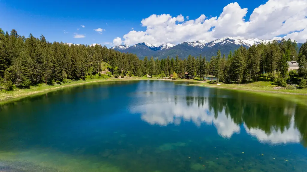 222/226 Many Lakes Drive, Kalispell