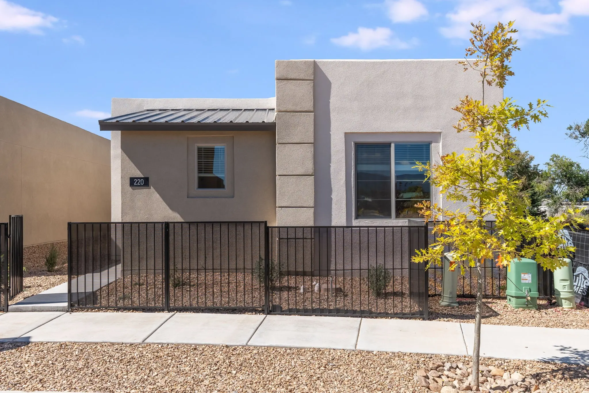 220 Delfina Street, Santa Fe