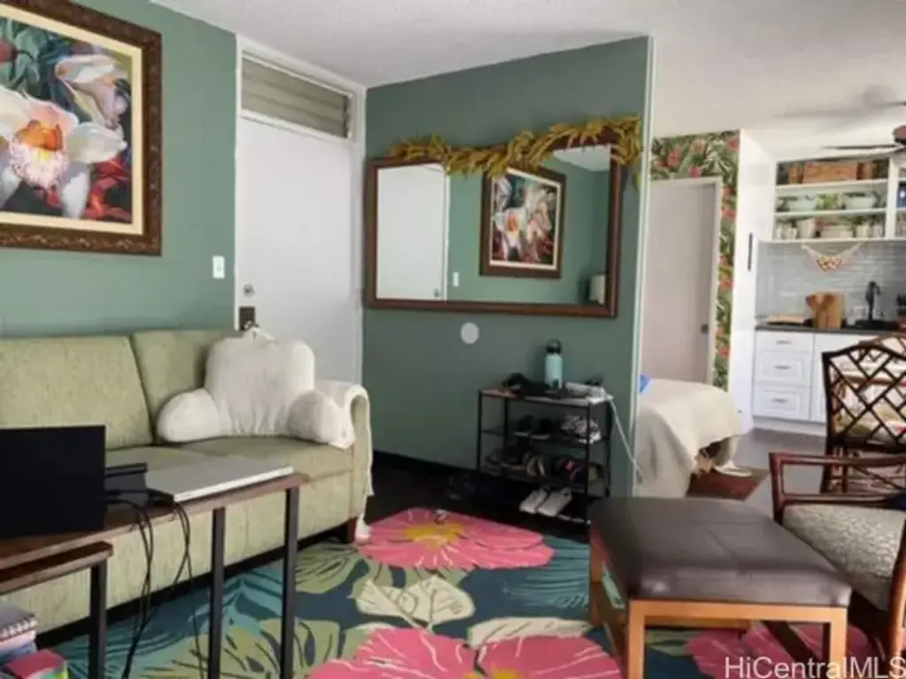 2649 Varsity Place # 212, Honolulu