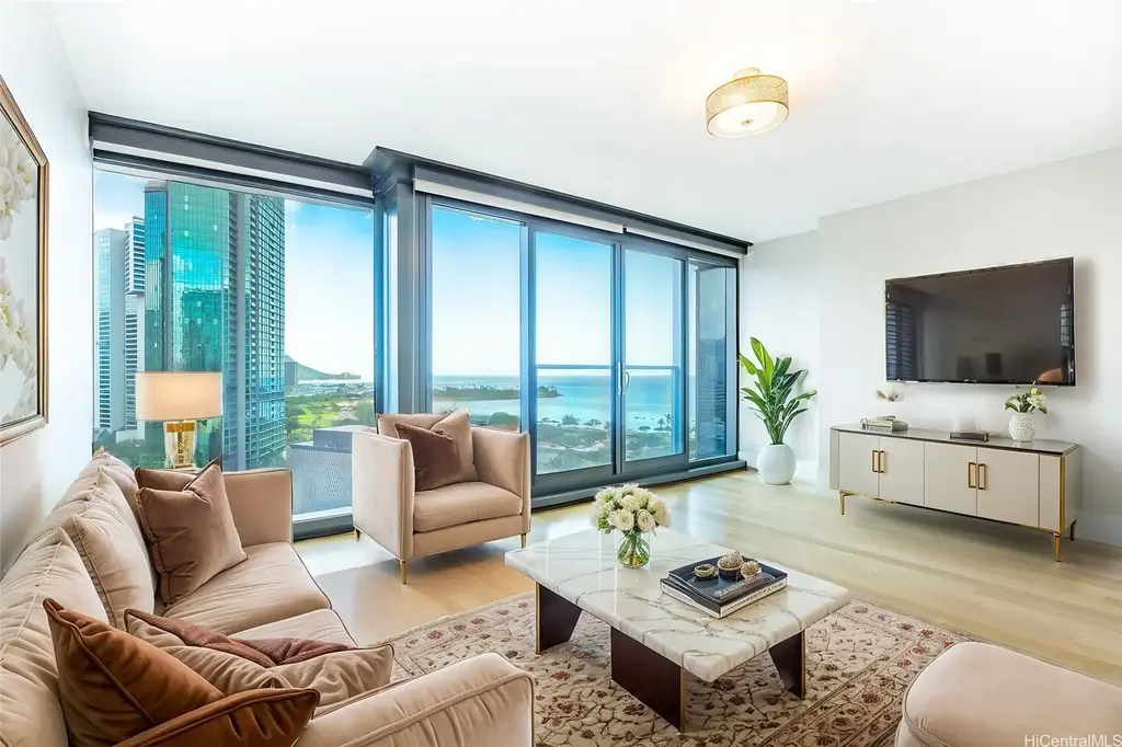 1108 Auahi Street # 1406, Honolulu