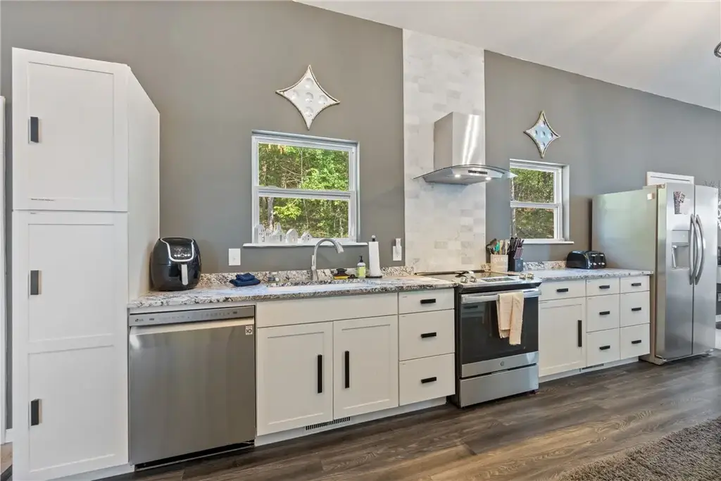 26 Stateline Drive, Holiday Island