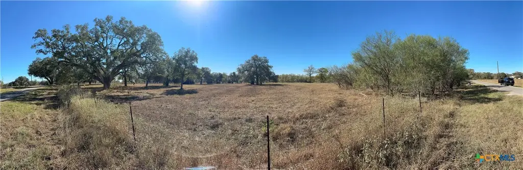 209 Mulberry-tract A Road, Cuero