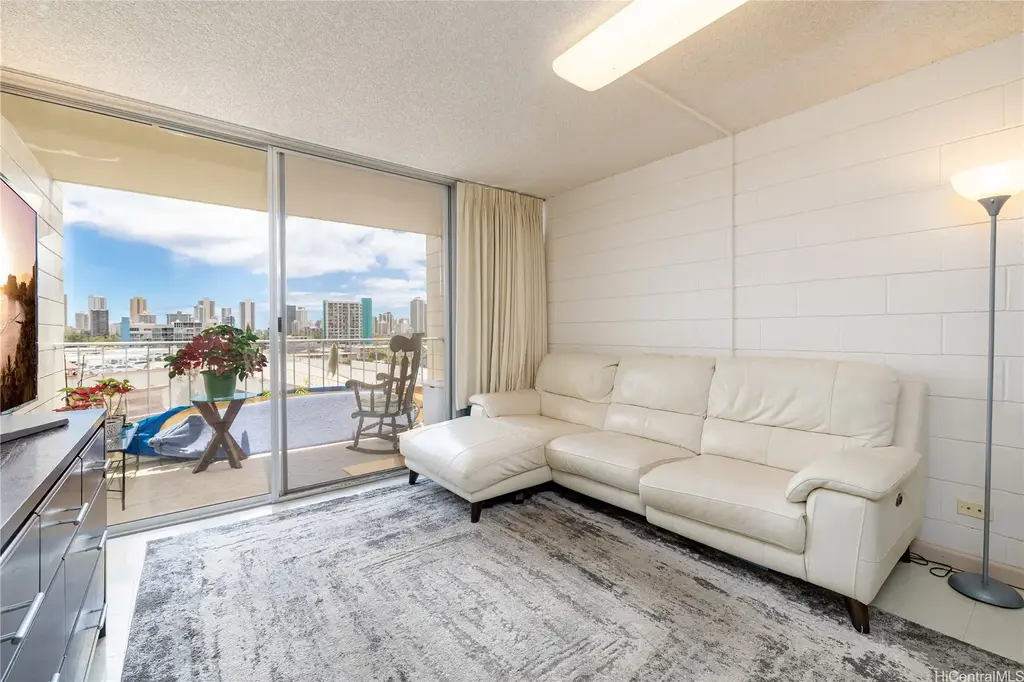 910 Kapahulu Avenue # 607, Honolulu