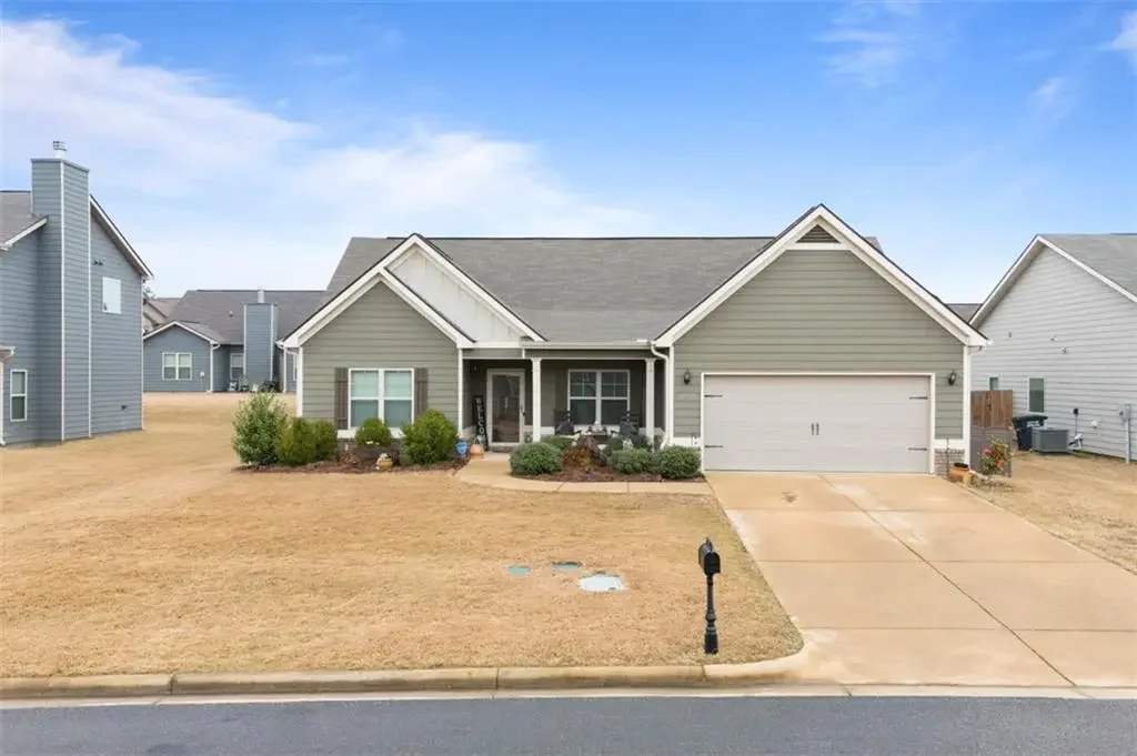 2705 Heather Place, Opelika