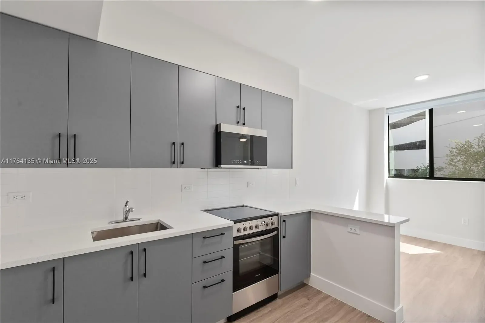 Photo of Listing #A11764135