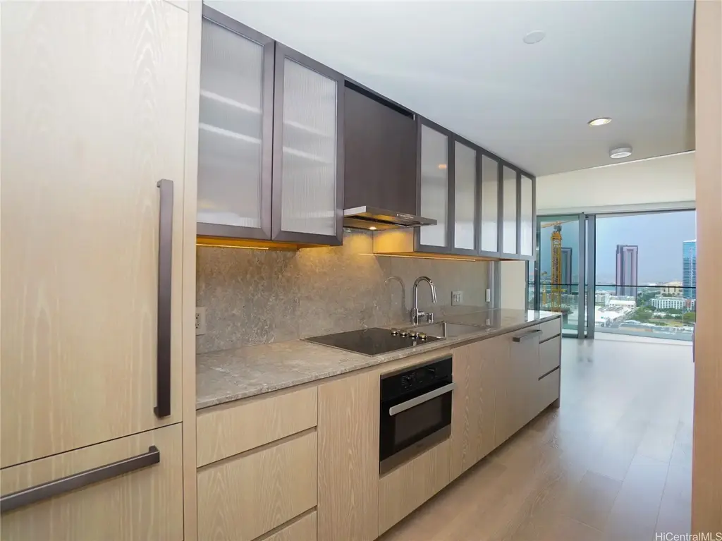 1000 Auahi Street # 2105, Honolulu