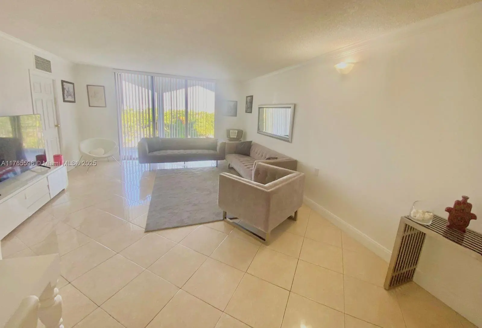 Photo of Listing #A11765596