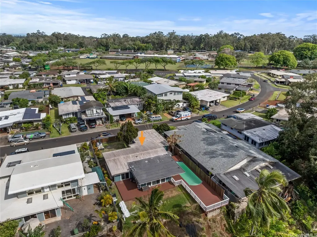 276 Kaliponi Street, Wahiawa