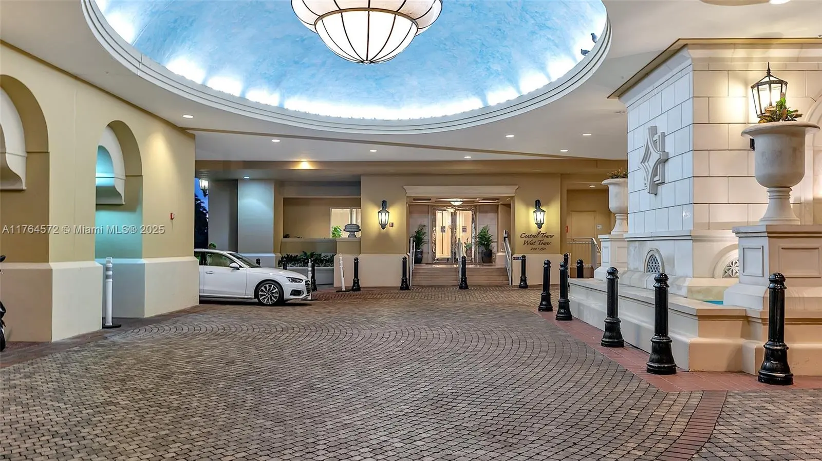 Photo of Listing #A11764572