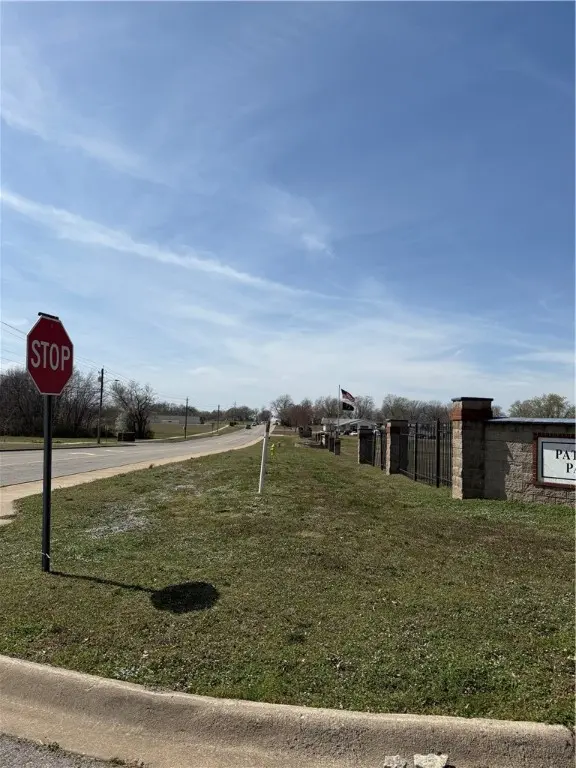 1303 Hwy 43 Street, Siloam Springs