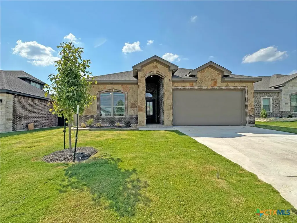 2040 Horse Cane Court, Belton