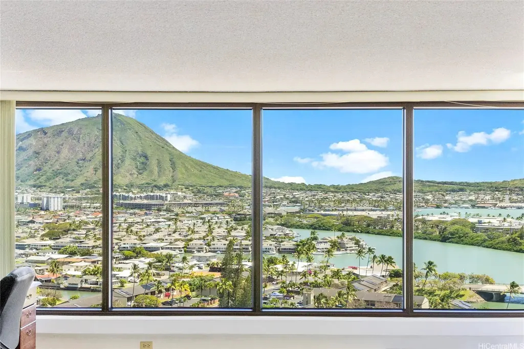 250 Kawaihae Street # 16d, Honolulu