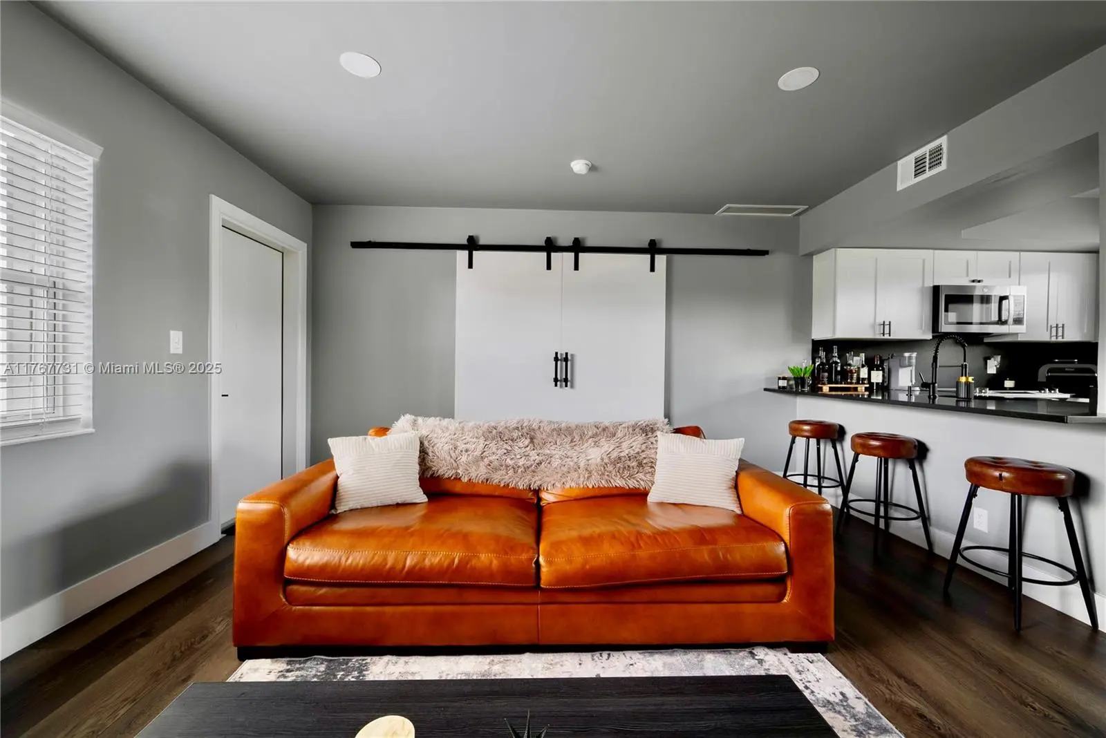 Photo of Listing #A11767731