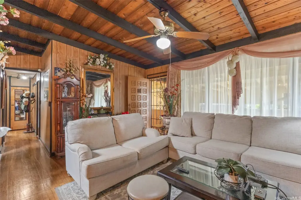 1903 Lei Momi Place, Wahiawa