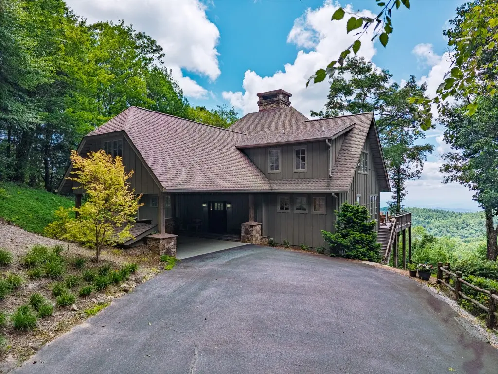 315 Jocassee Trail, Sapphire