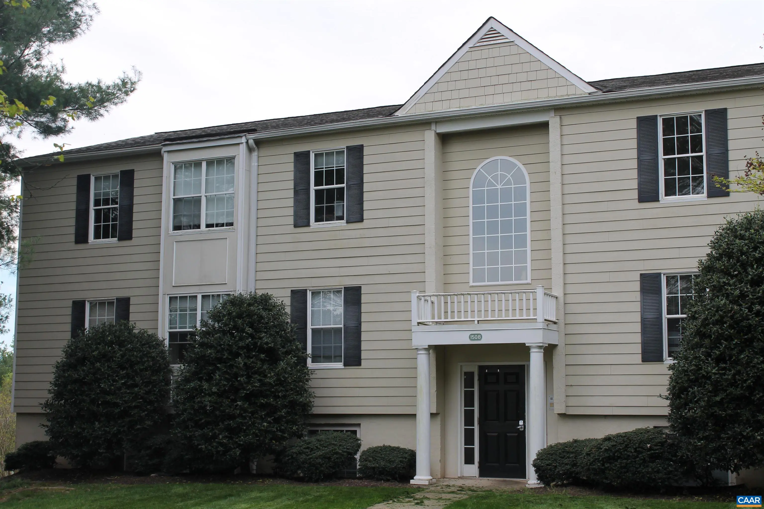 1508 Villa Ter F, Charlottesville