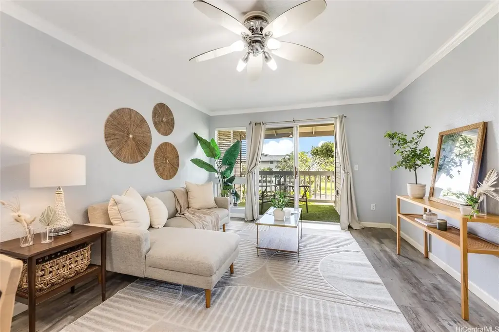 94-600 Lumiaina Street # W202, Waipahu