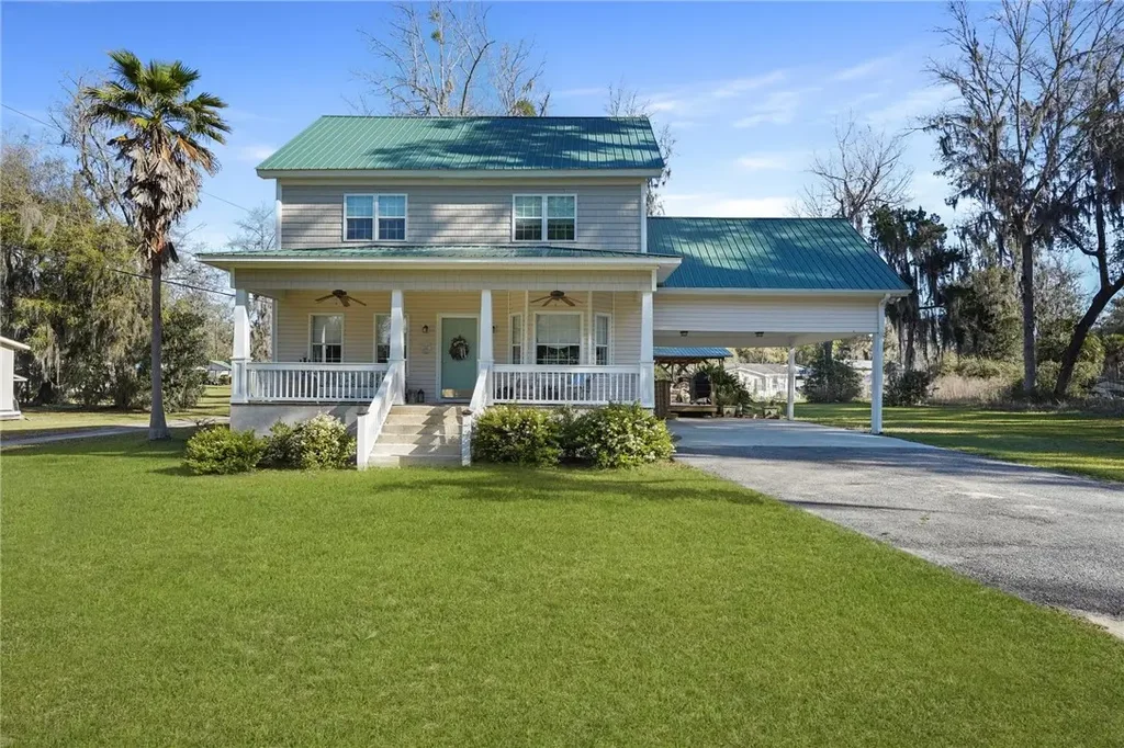 1321 Shell Point Road Ne, Townsend