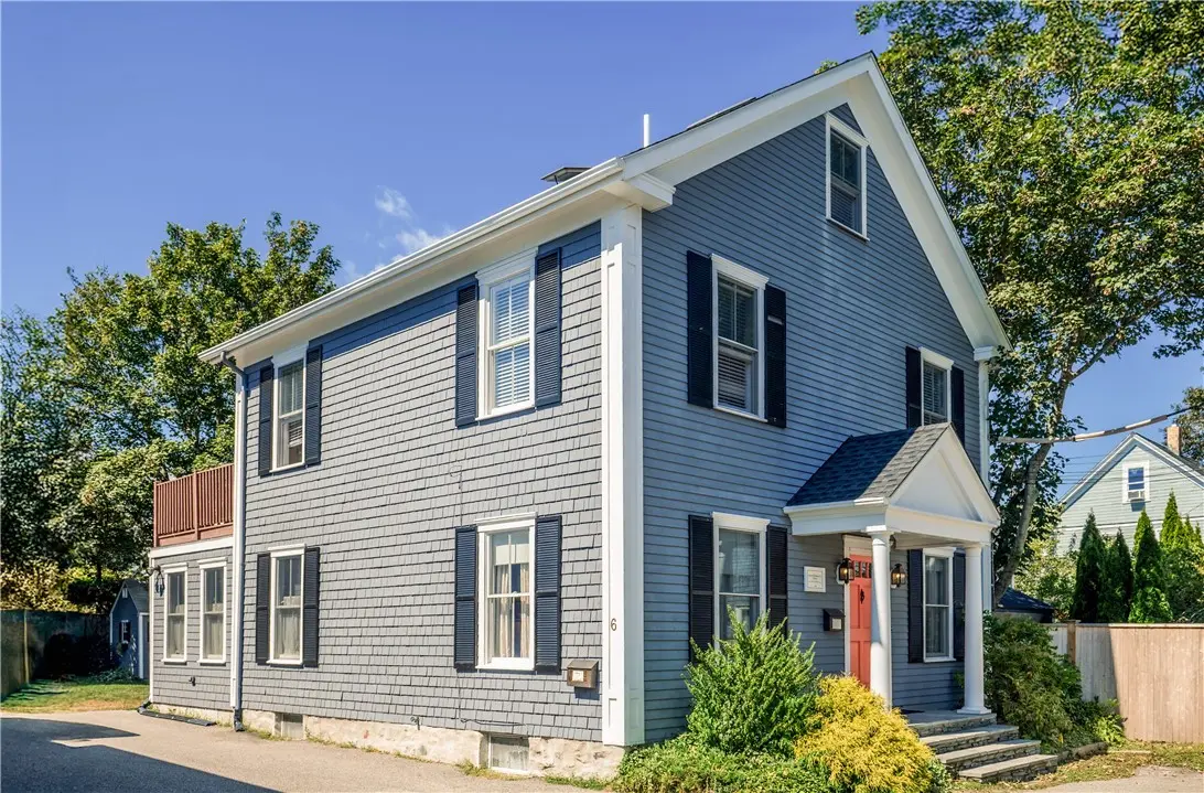 6 Gladding Ct, Newport