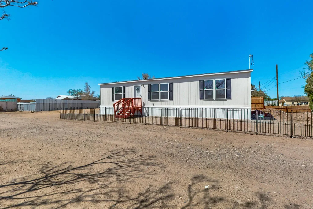 1019 W Chavez Avenue, Belen