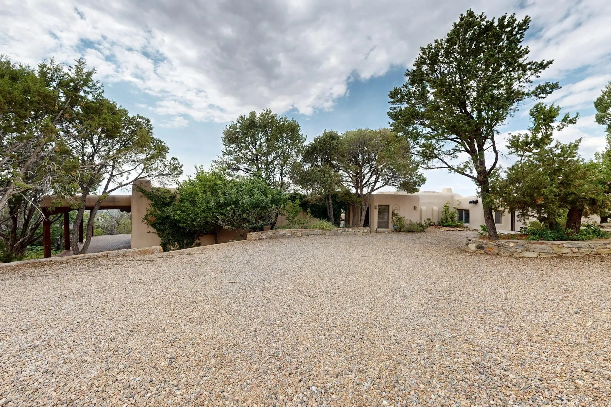 200 Circle Drive, Santa Fe