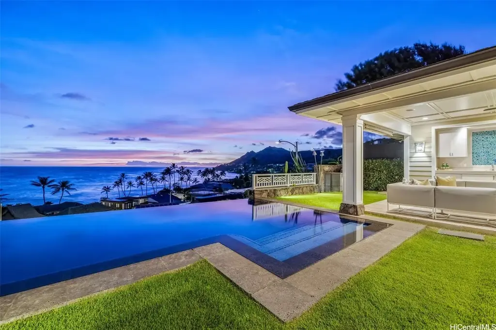 4125 Black Point Road, Honolulu