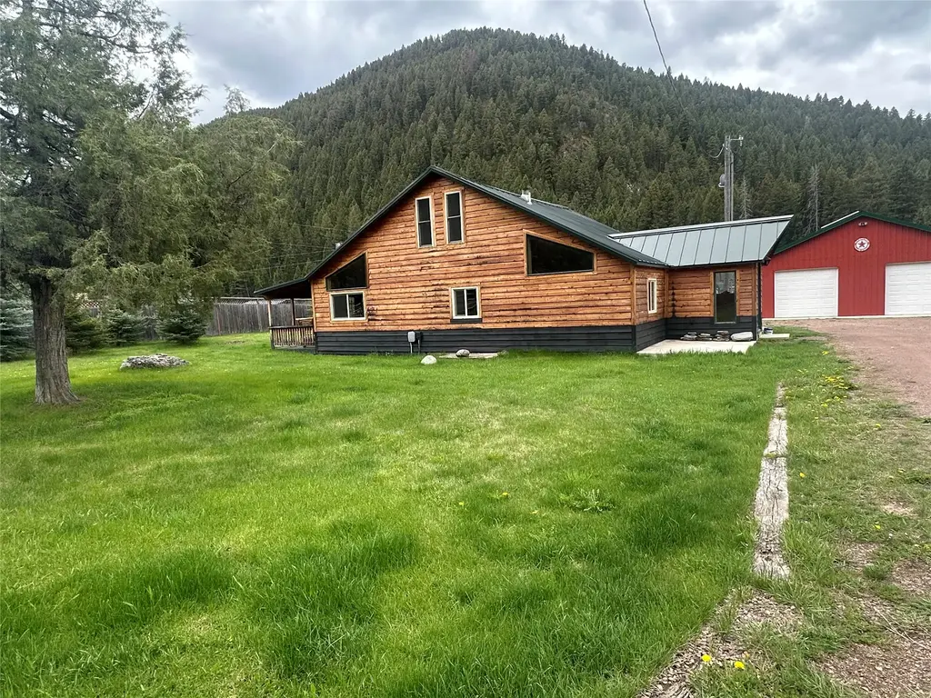 28 Princeton Road, Philipsburg