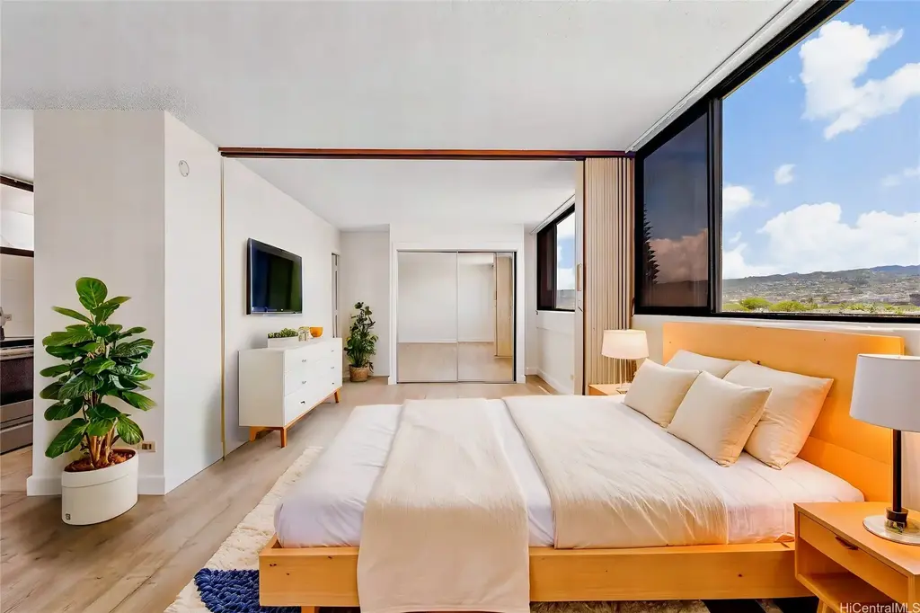 99-015 Kalaloa Street # 803, Aiea