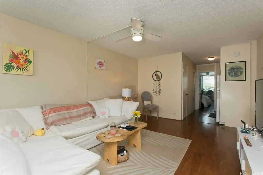425 Ena Road # B408, Honolulu