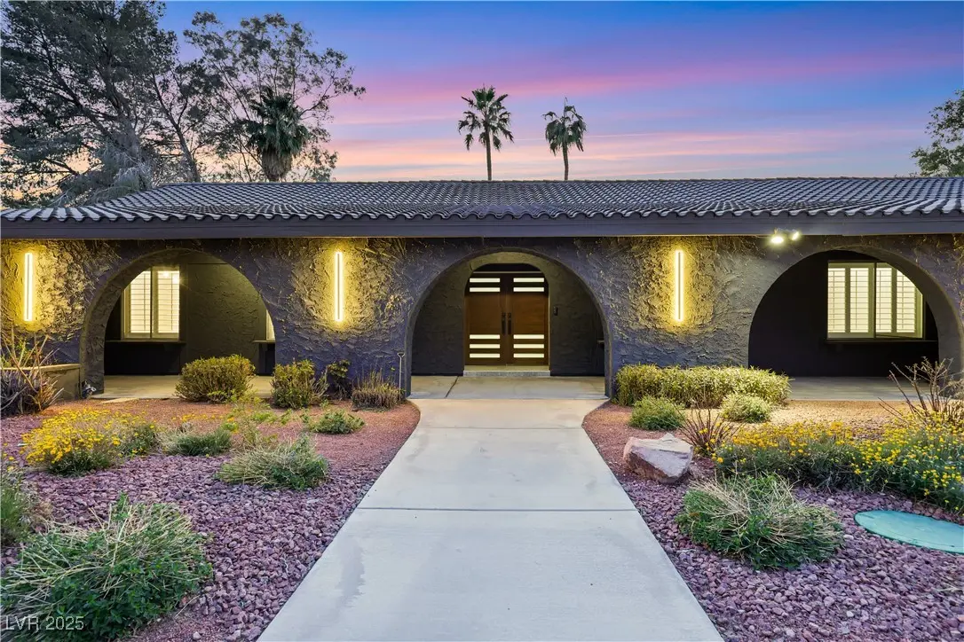 Photo of Listing #2670571