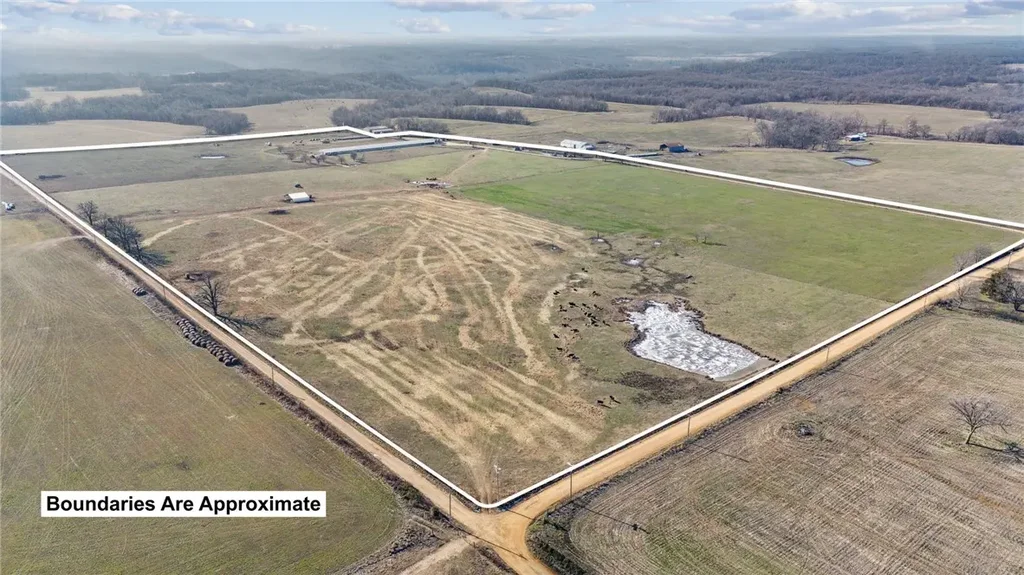 21897 E 458 Road, Jay