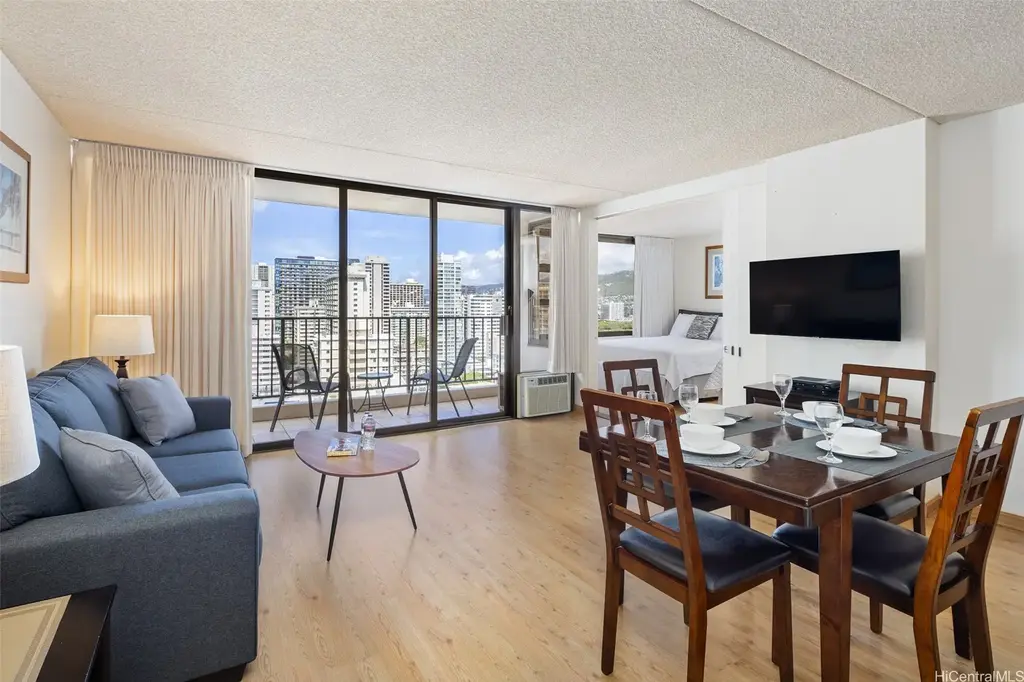 201 Ohua Avenue # 1906 T1(nuc), Honolulu