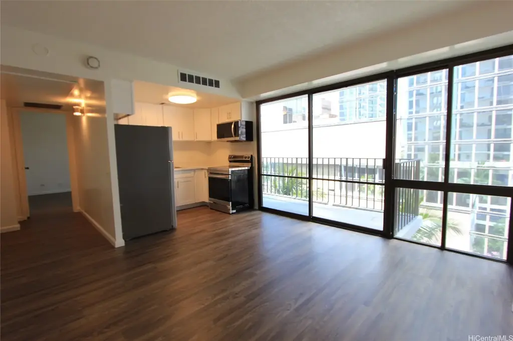 225 Queen Street # 8c, Honolulu
