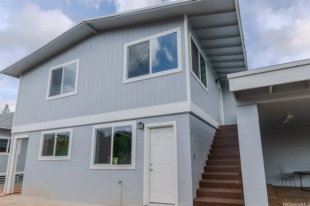 1133 Ihiihi Avenue, Wahiawa