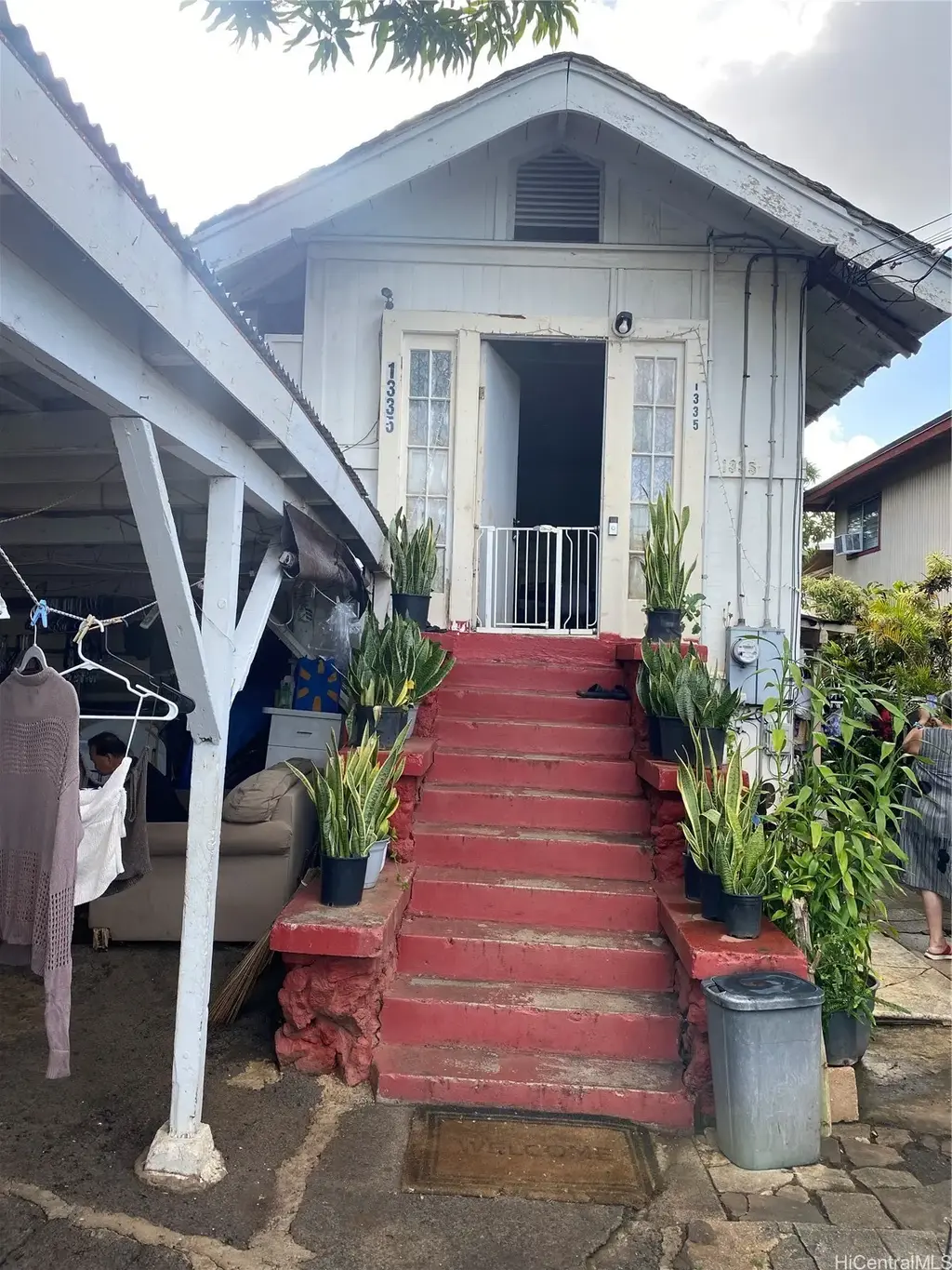 1335 Gulick Avenue, Honolulu